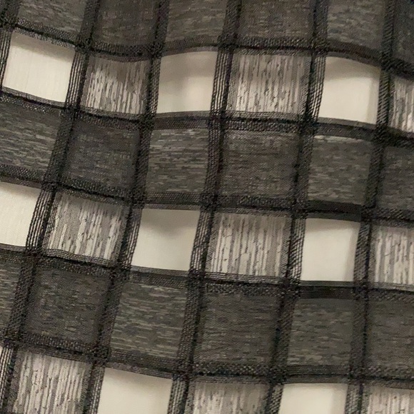 Cato blk sheer crop sleeveless blouse - Size 16 - Picture 6 of 9